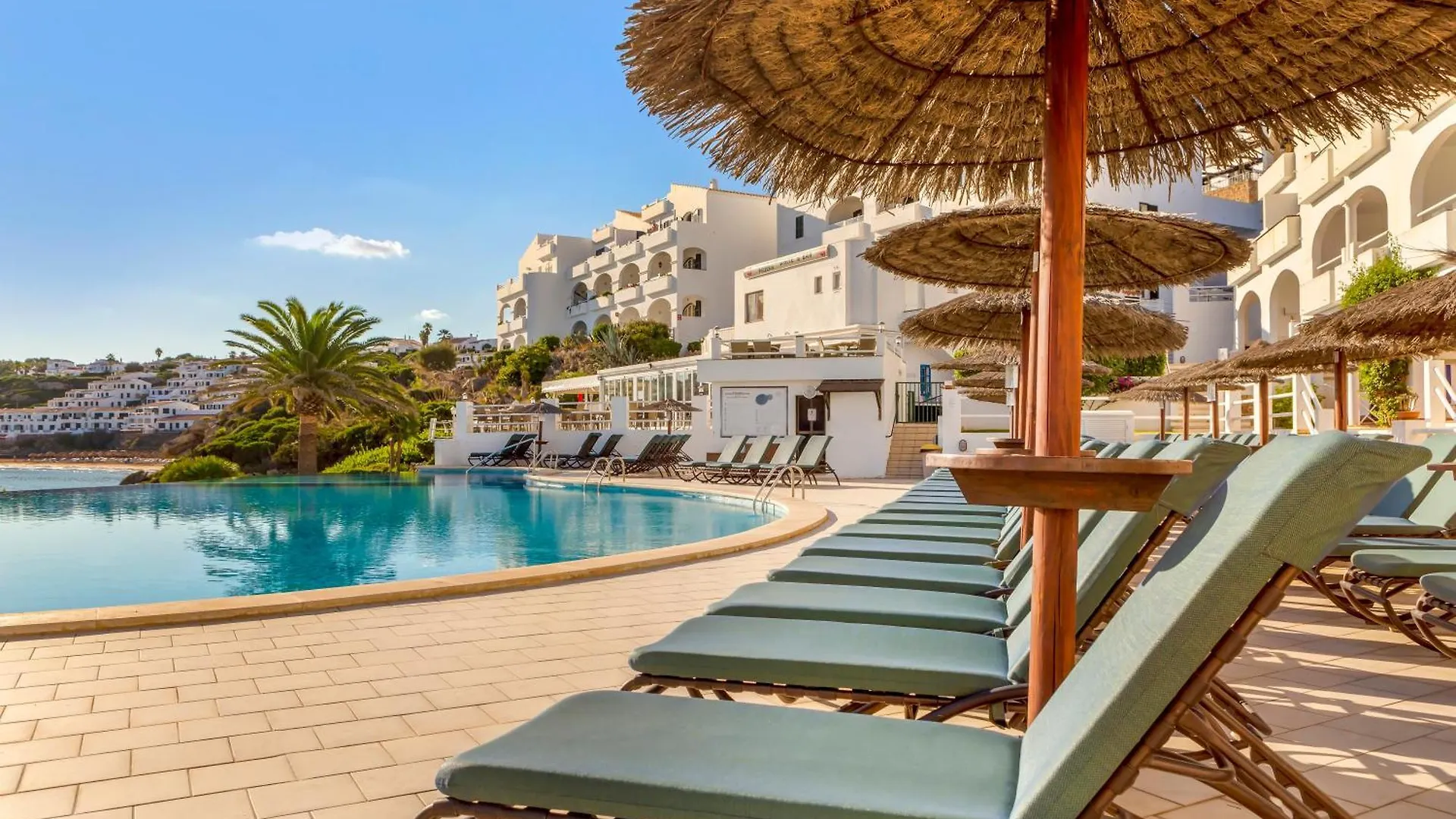 White Sands Beach Club Arenal d'en Castell Apartahotel